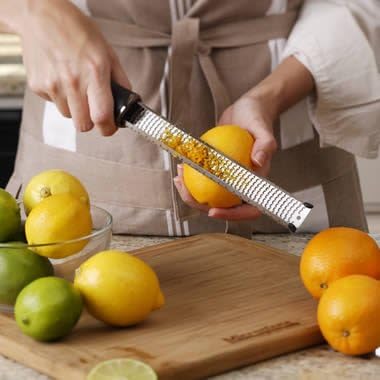 Microplane Premium Classic Series Zester/Grater with USA-Made Blade, Eggplant Purple Handle – Ideal for Cheese, Citrus, & Chocolate