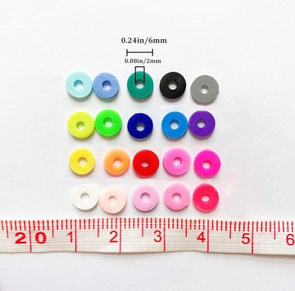 7800 Pcs Clay Beads for Bracelet Making，24 Colors Flat Round Polymer Clay Bead 6mm Spacer Heishi Beads with Pendant and Jump Rings Letter Bead for Bracelets Necklace Earring DIY Craft