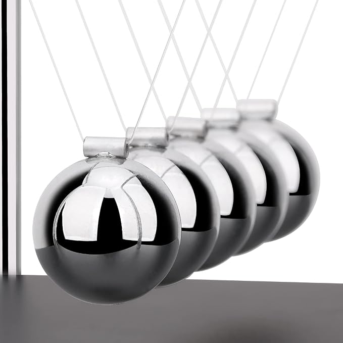 QLKUNLA Newtons Cradle Balance Balls Science Physics Gadget Desktop Decoration Kinetic Motion Toy for Home and Office(7 Beads) (7 Beads)