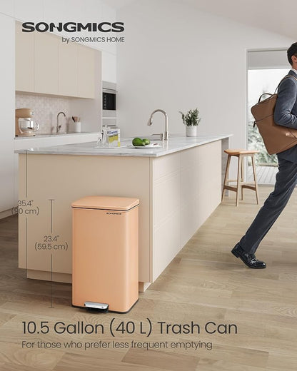 SONGMICS Kitchen Trash Can, 10.5 Gallon Garbage Can, Large Step Trash Bin