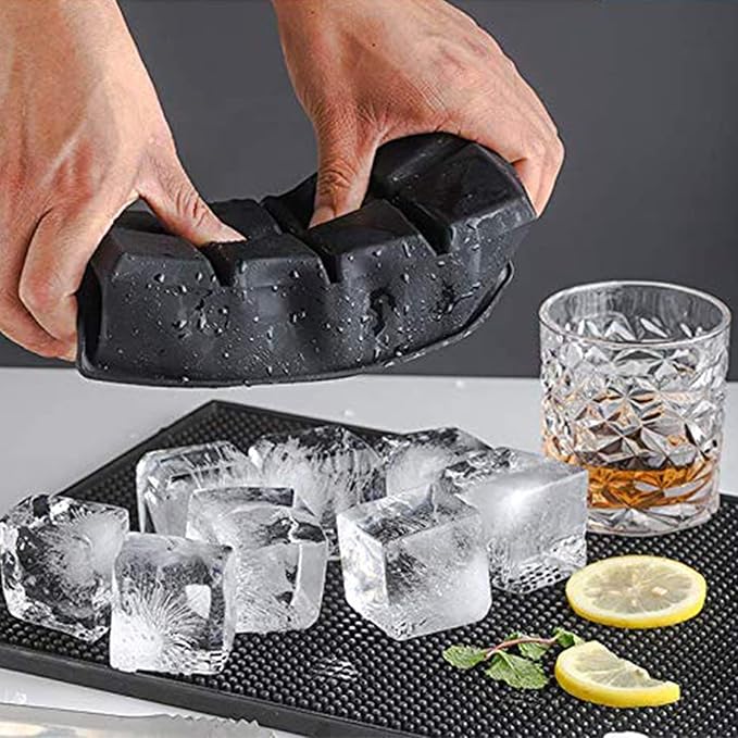 LessMo Ice Cube Tray with Lid
