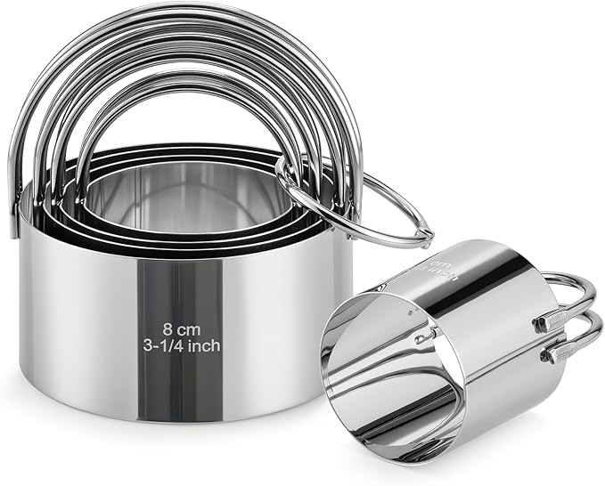 Biscuit Cutter Set with Handle, 5 Piece Stainless Steel Round Cookie Cutter Tool