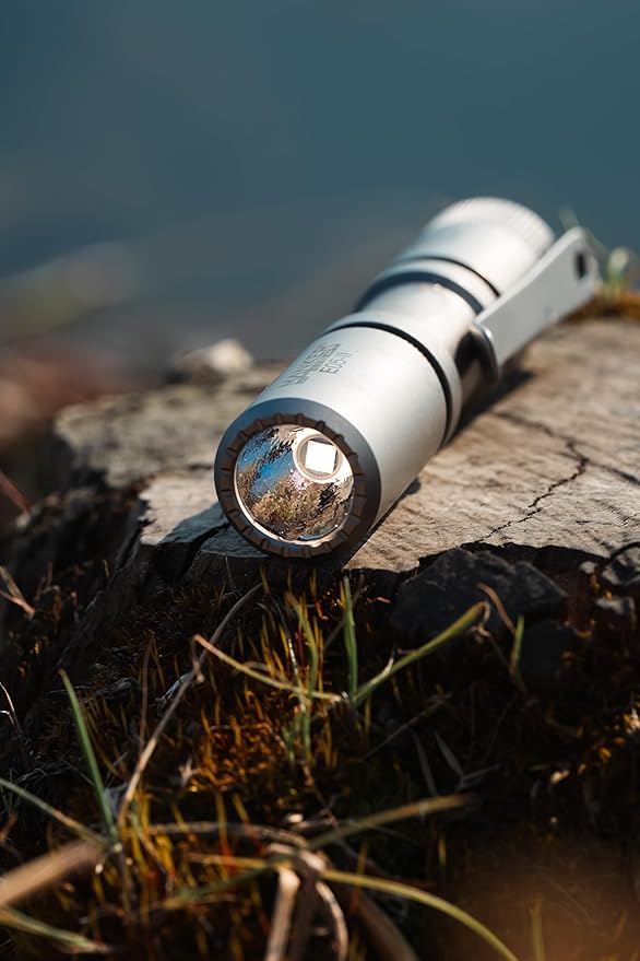 Manker E05 II High Density 800 Lumens High Output EDC Flashlight White LED Emitters, Eeay to Carry, for Camping, Hiking (Titanium - Bead Blasted 4000K Cool White)