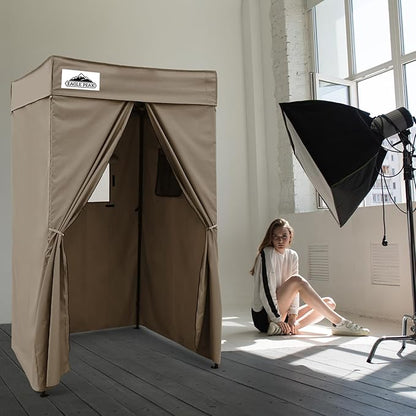 EAGLE PEAK Flex Compact 4x4 Pop-up Canopy Changing Room, Portable Privacy Dressing Room for Indoor Fashion Photoshoots, Camping, or Pool, Brown