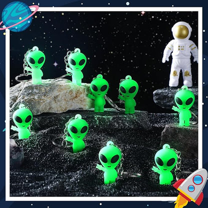 12 Pcs Alien Party Favors Alien Keychains Glow in The Dark Space Keychain Mini Aliens Figures Little Bulk Gift Prizes Goodie Bag Piñata Halloween Stuffers for Music Festival Easter (Green)