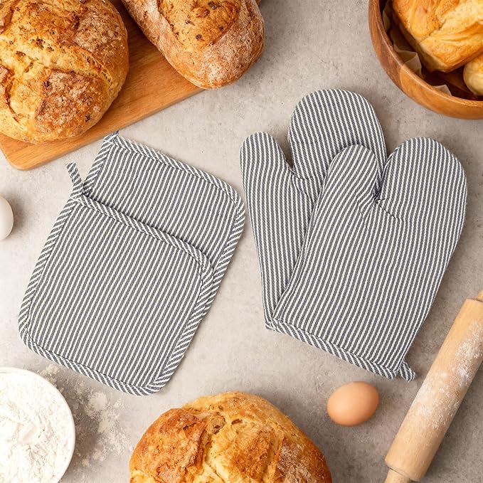 4 Pcs Oven Mitts and Pot Holders Heat Resistant Oven Mitts Sets Non Slip Oven