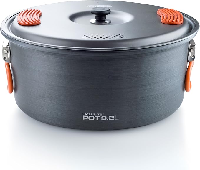 GSI Outdoors Halulite Aluminum Pot, Lightweight Hard Anodized Aluminum Camp & Backpacking Cookware with Lid & Folding Handle