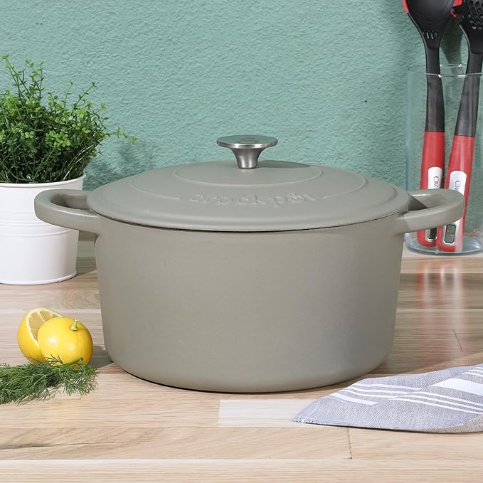 Crock-Pot Artisan 7-Quart Round European Enameled Cast Iron Dutch Oven