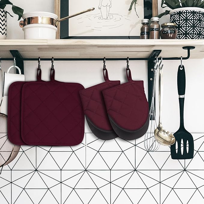 Oven Mitts and Pot Holders Set, Heat Resistant Silicone Kitchen Mini Oven